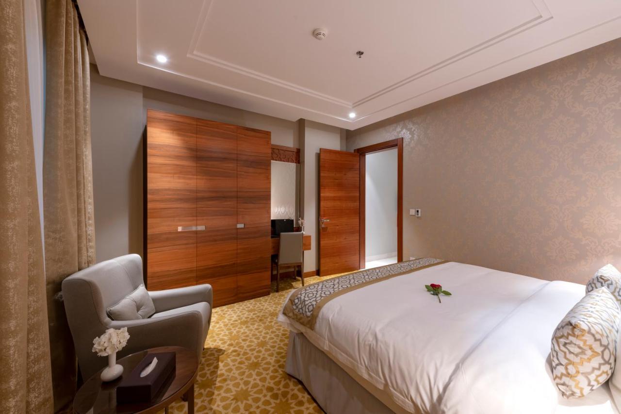 Taj Jeddah Hotel Apartment Екстериор снимка