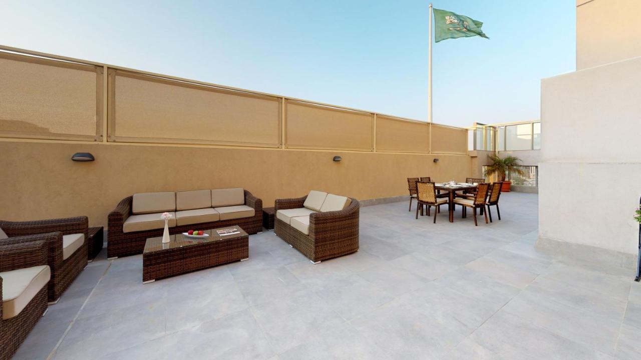 Taj Jeddah Hotel Apartment Екстериор снимка